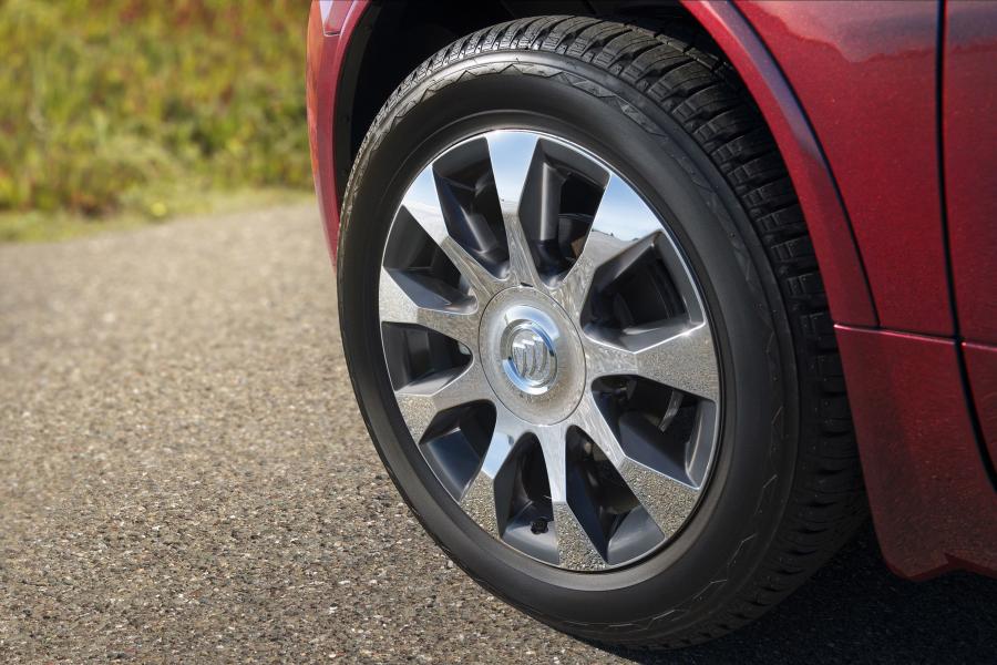  Buick Enclave Sport Touring 2016 года  (фото 3 из 3)